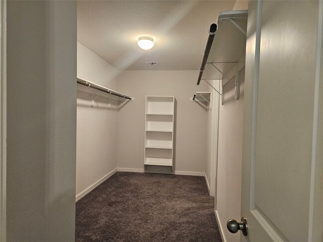Building Photo - 2833 Bretton Woods Dr