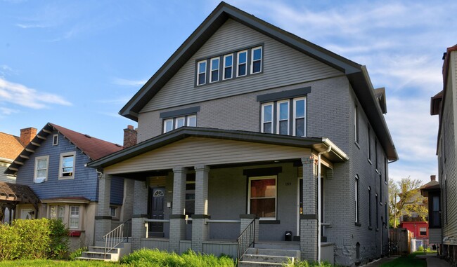 Building Photo - 1517 Hawthorne Ave