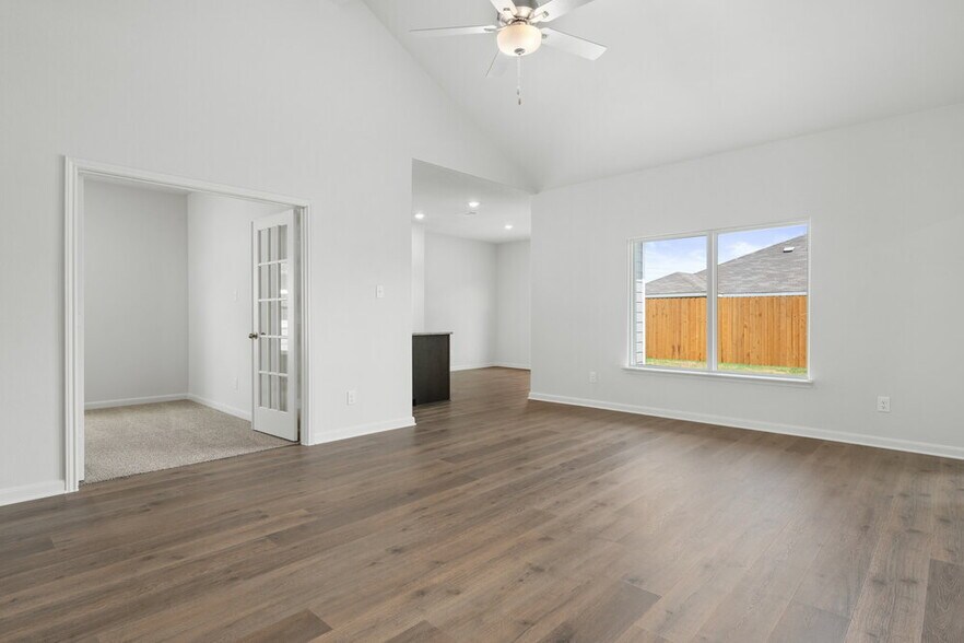 Building Photo - 1513 Harvester Dr