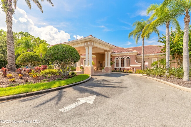 Building Photo - 1442 Areca Palm Dr