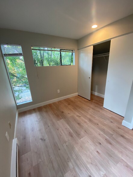 Building Photo - 1139 17th Ave
