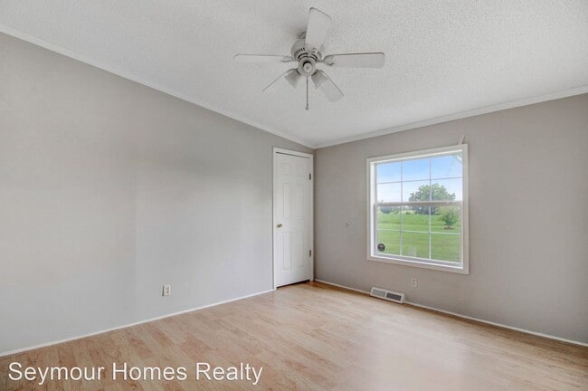 Building Photo - 4 br, 3 bath House - 3362 Hwy 13 North