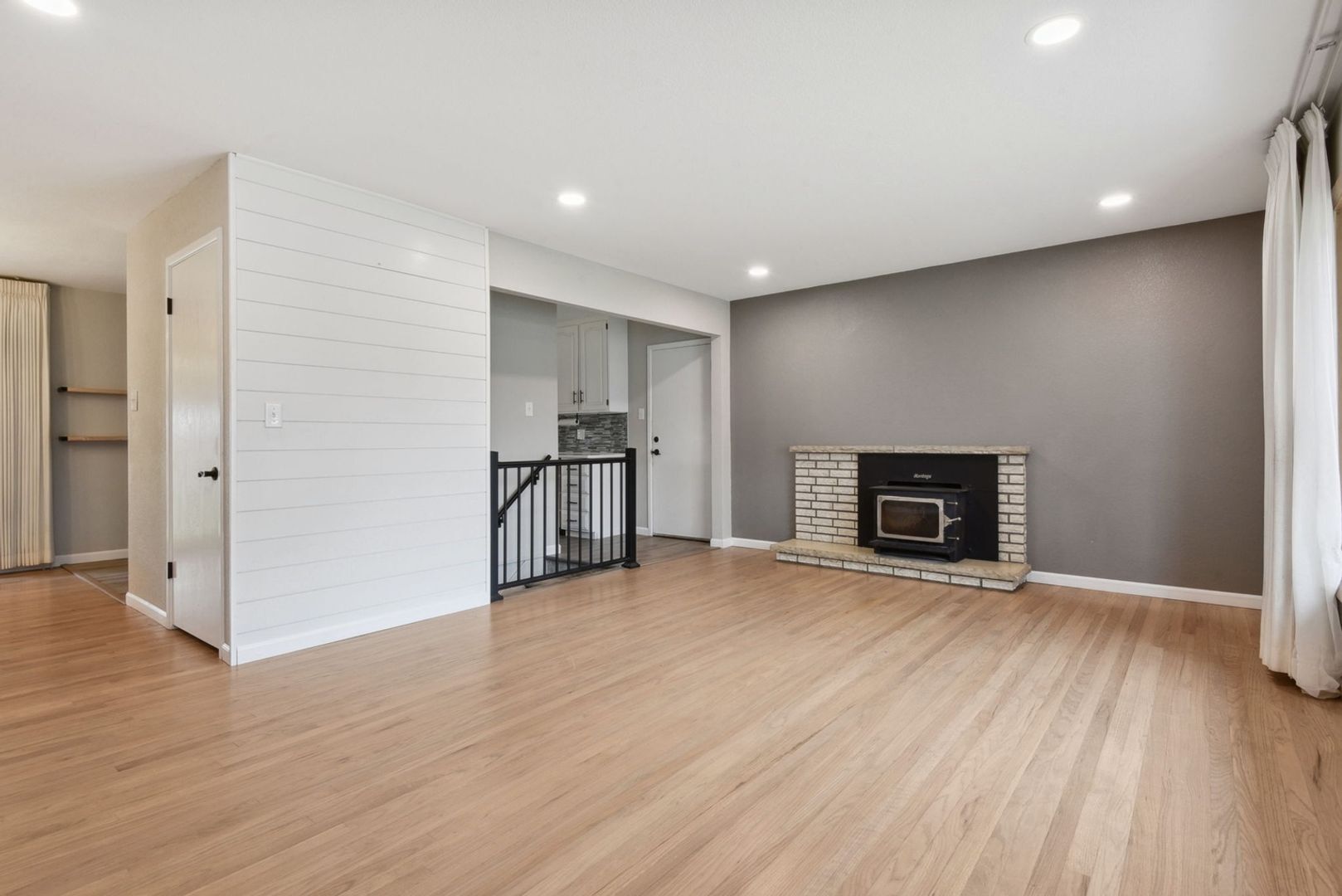 Building Photo - 2963 S Vrain St