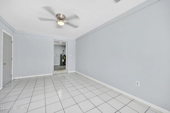 Building Photo - 4043 Marland St