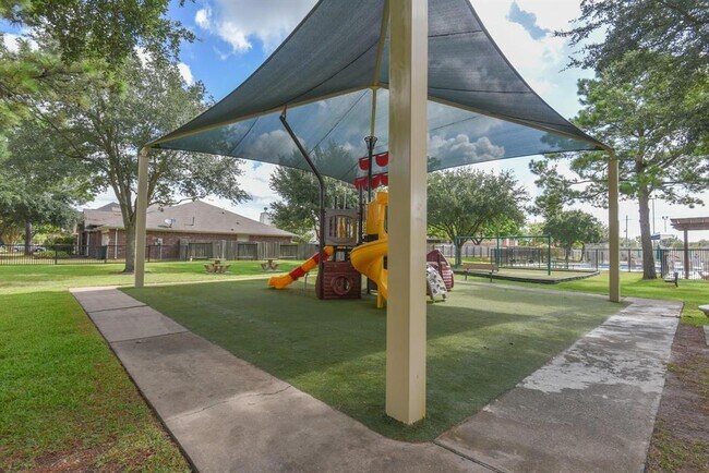 Building Photo - 14622 Palos Park Dr