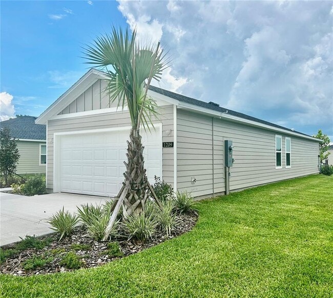 Building Photo - 1209 NW 48th Terrace