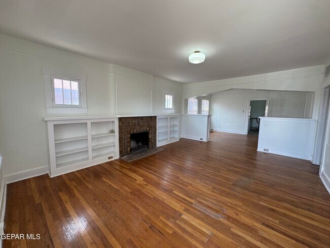 Building Photo - 1606 Hawthorne St