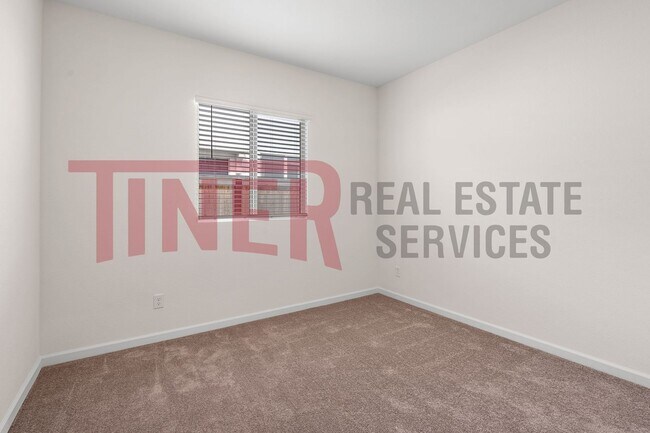 Building Photo - 8288 Schellhous Dr