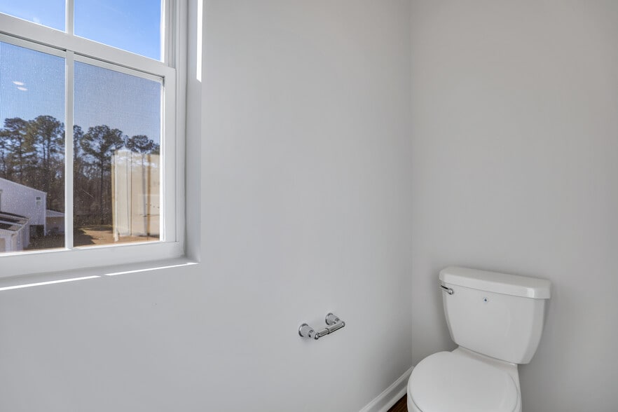 Master Bath 2 - 8049 Reagan Way