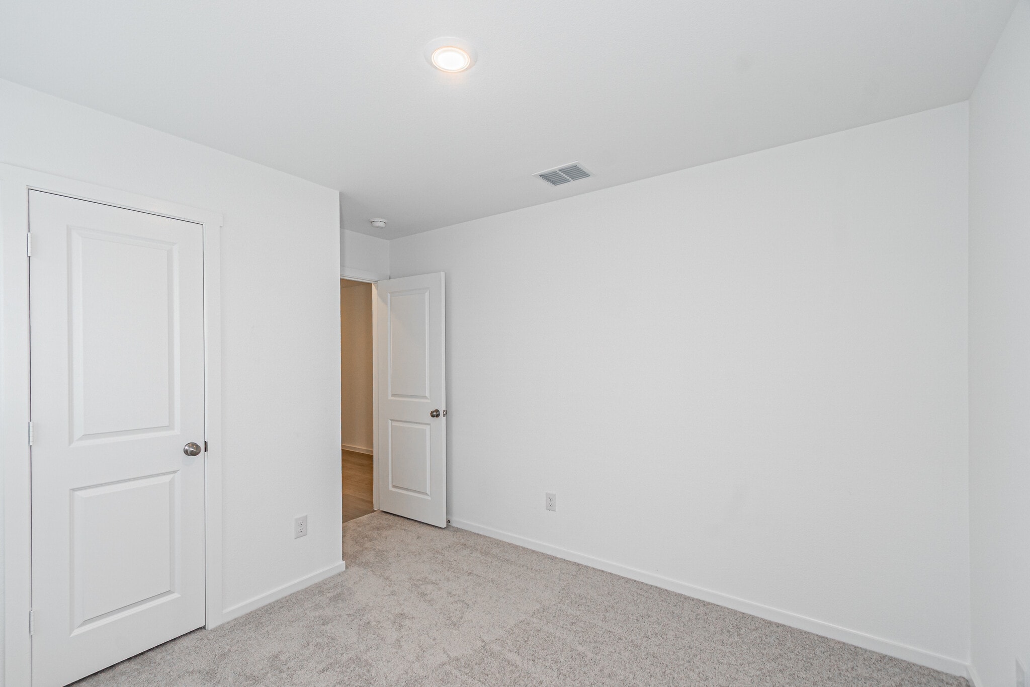 Bedroom2 with Closets - 1932 Ventasso Blvd