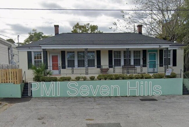 Building Photo - 1350 N Gadsden St