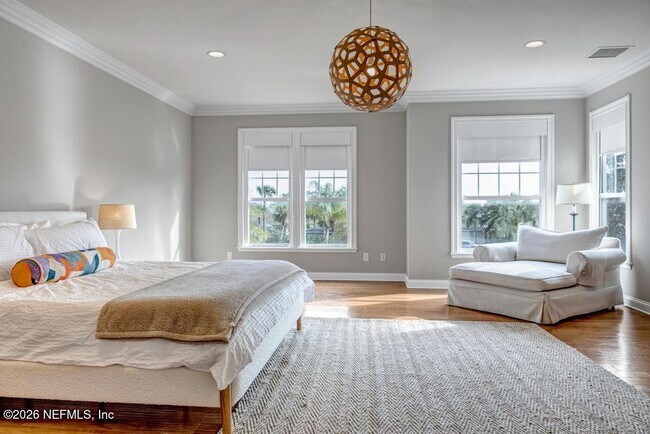 Building Photo - 548 Le Master Dr