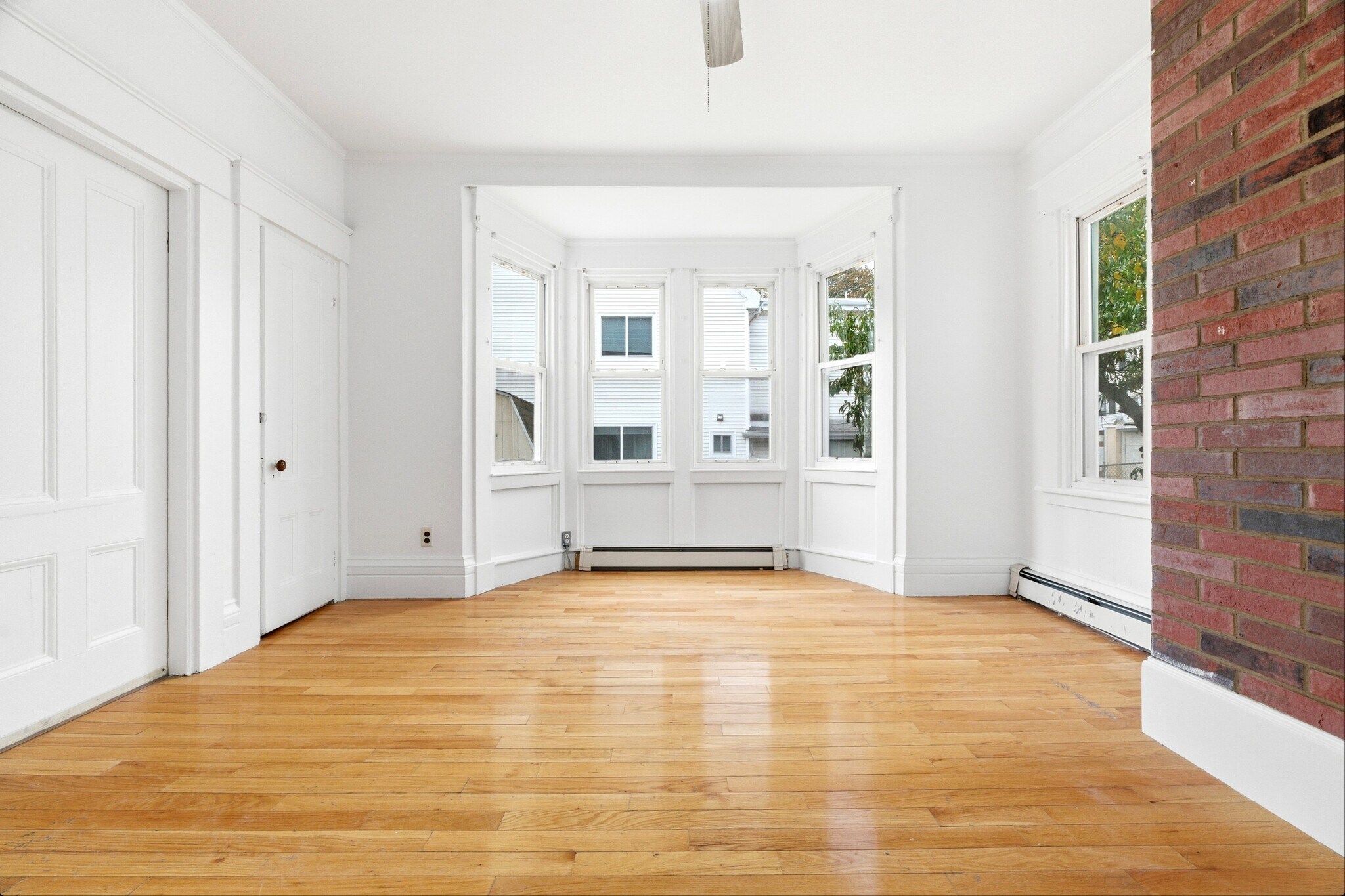 Building Photo - 34 Page St