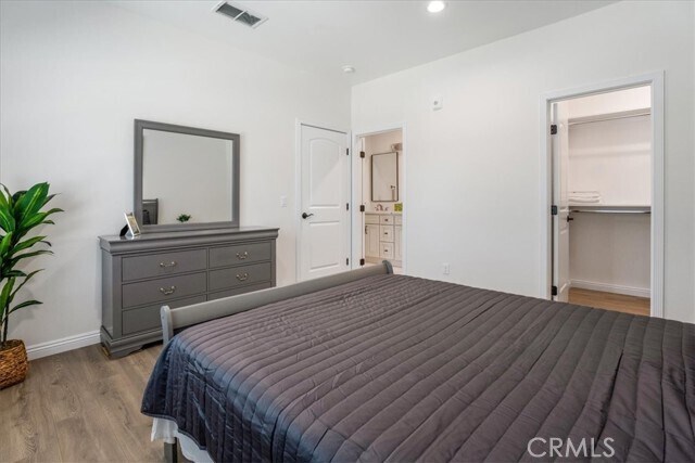 Building Photo - 89 N Grand Oaks Ave