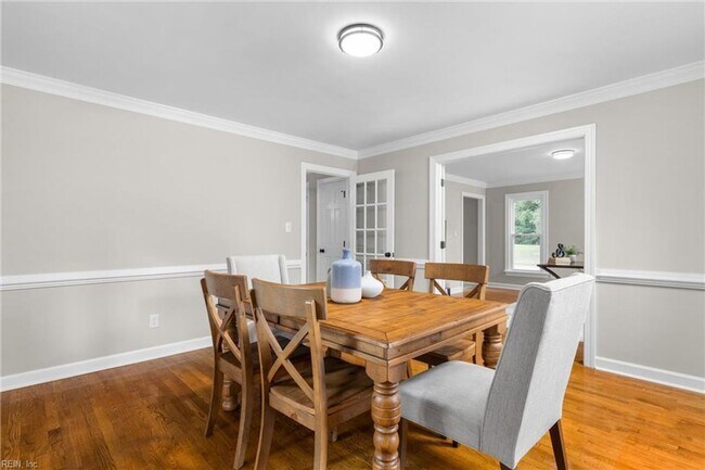 Building Photo - Beautiful, Spacious 5Bedroom Home in Virginia Beach