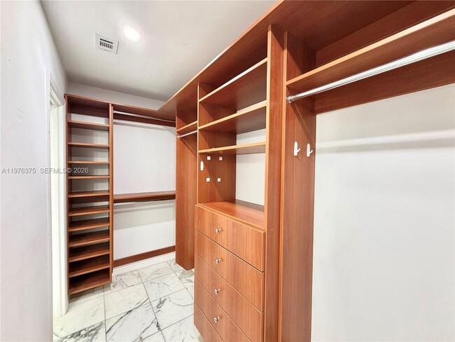 Building Photo - 4934 NW 94th Doral Pl