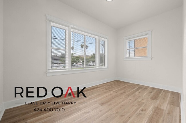 Building Photo - 1409 Magnolia Ave
