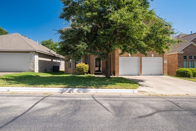 Building Photo - 1726 Rosenborough Ln S