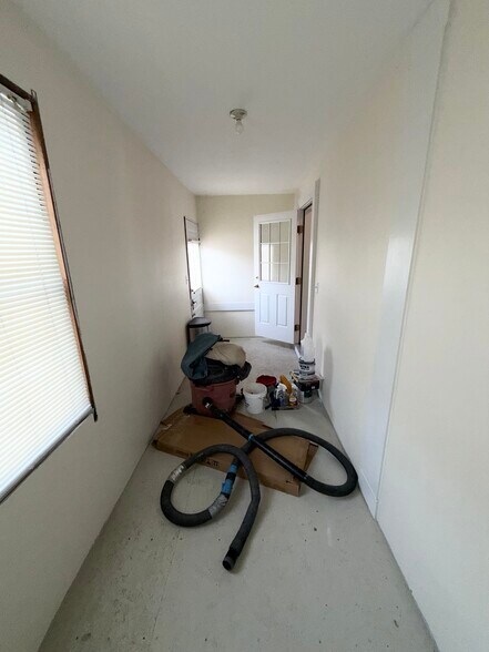 Building Photo - 28 Olney St