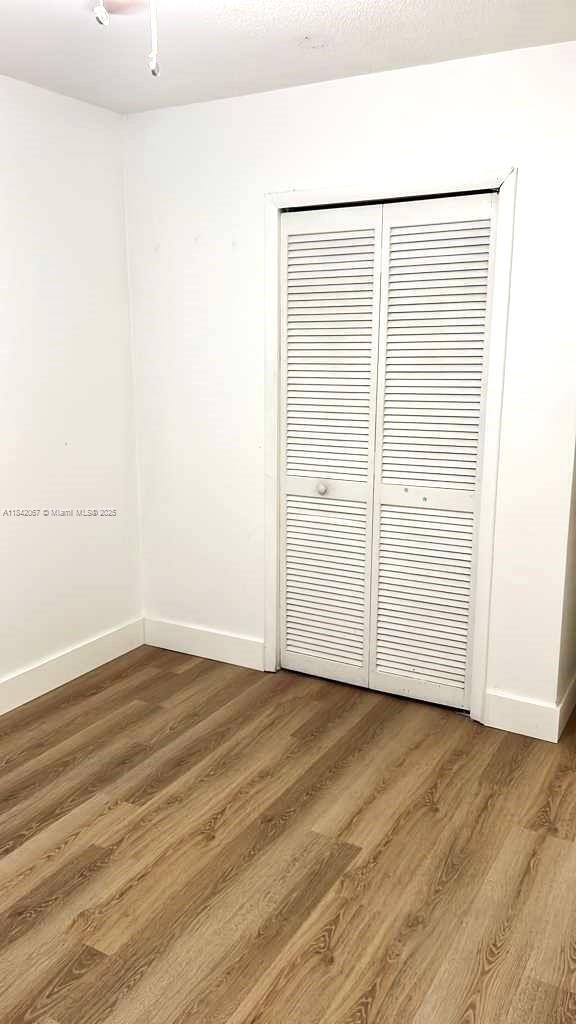 Building Photo - 16801 NE 14th Ave