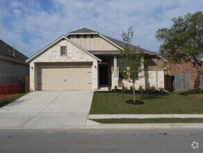 Building Photo - 533 Peregrine Way