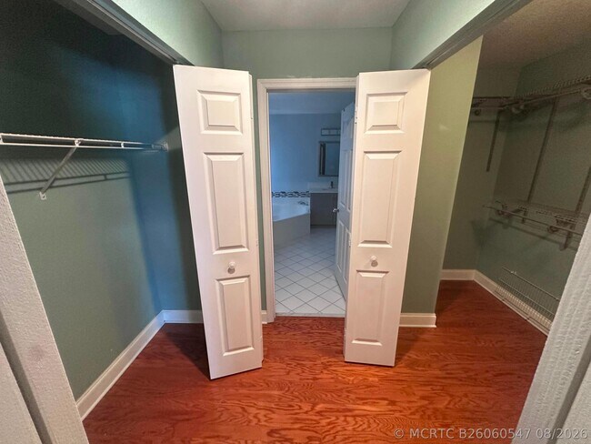 Building Photo - 10627 Wheelhouse Cir