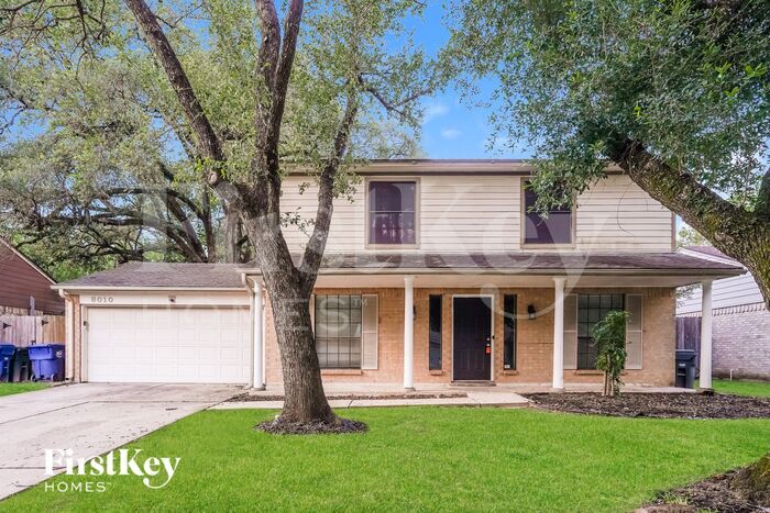 Primary Photo - 8010 Goldengrove Dr