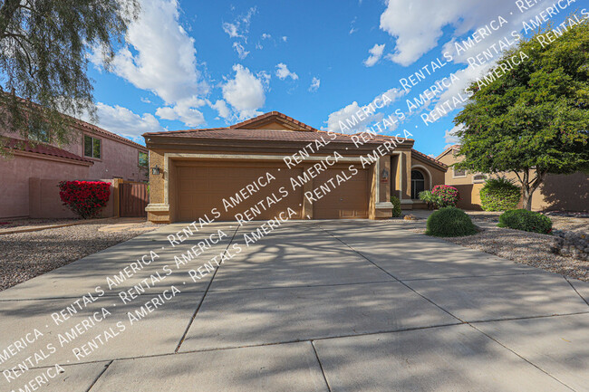 Primary Photo - 6806 W Skylark Dr