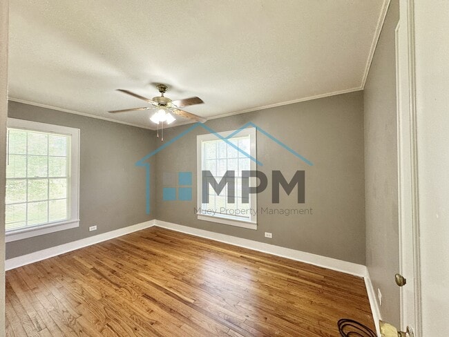 Building Photo - 1111 Melanie Ln