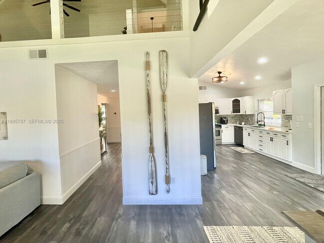 Building Photo - 4700 Regina Dr