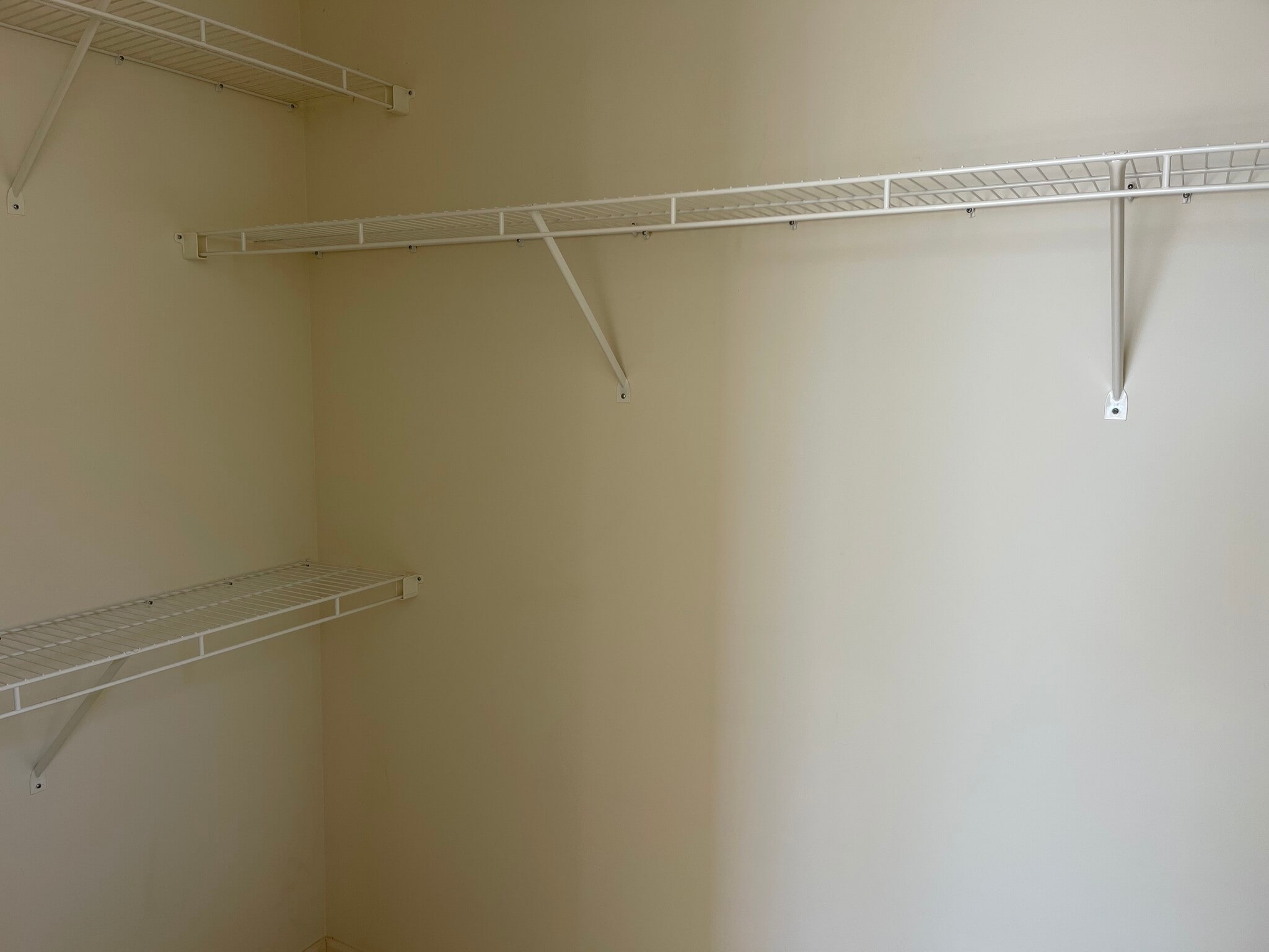 Building Photo - 1309 Costa Brava