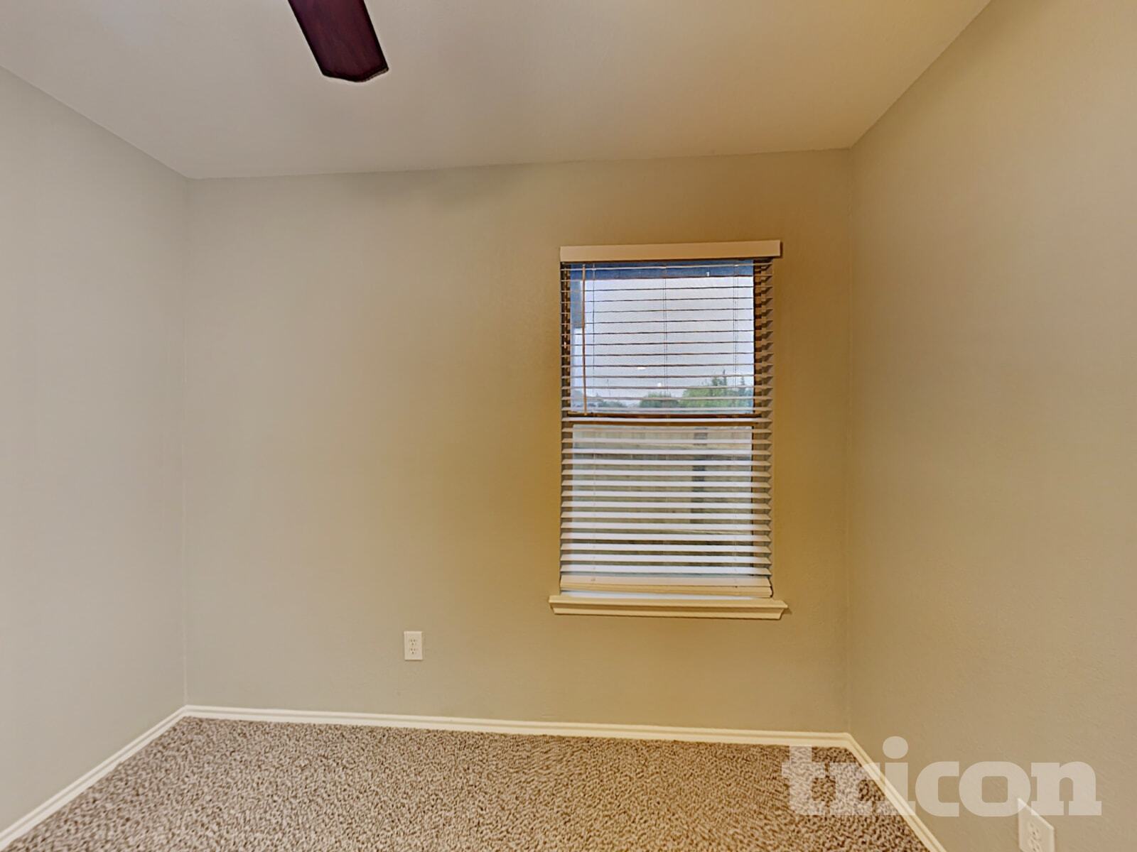 Building Photo - 626 Chapman Dr