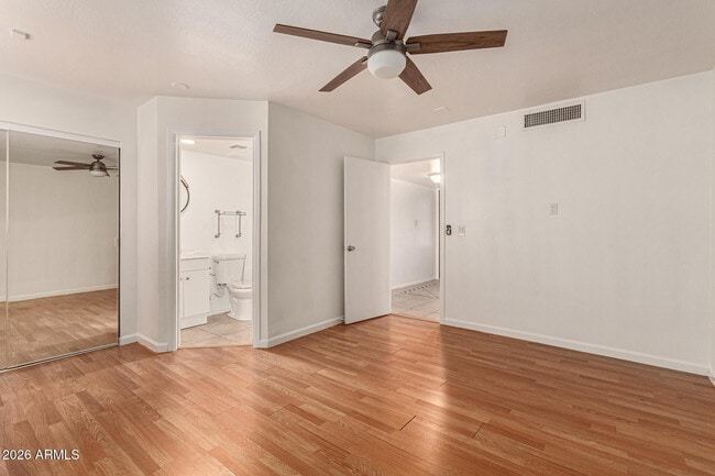 Building Photo - 2109 S Stanley Pl
