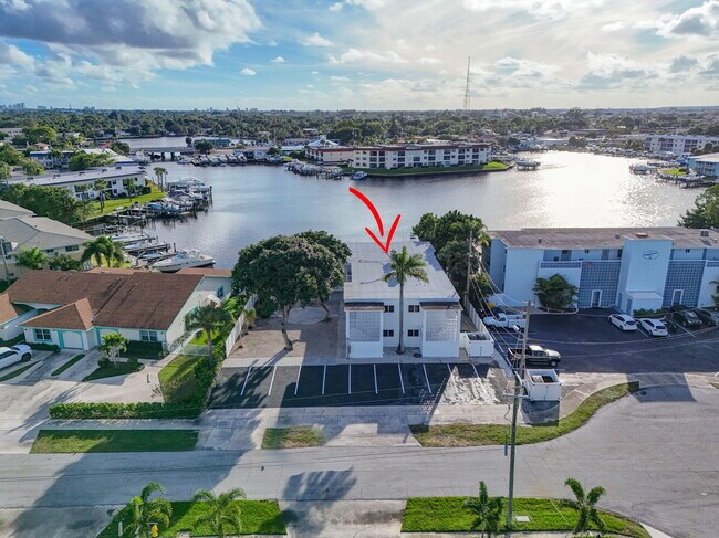 Building Photo - 624 Southwind Cir