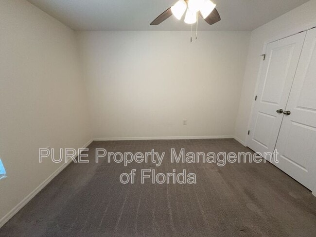 Building Photo - 618 SE 65th Terrace