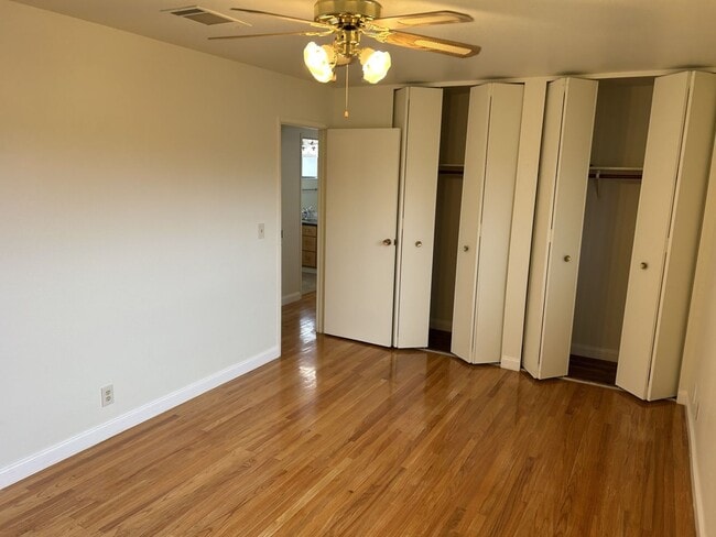 Building Photo - 2040 Barbour Dr