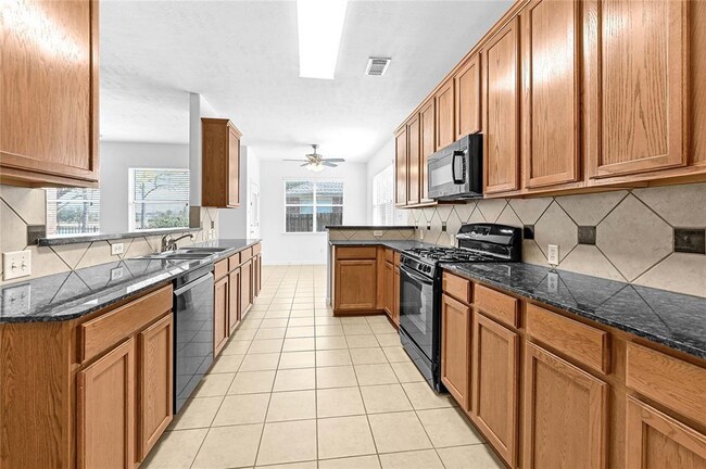 Building Photo - 3807 Orchard Links Dr