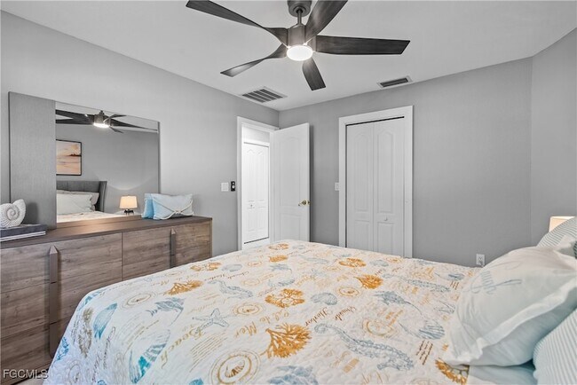 Building Photo - 2106 SW 47th Terrace