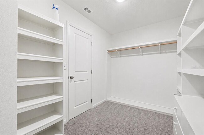 Building Photo - 2270 Hemingway Cir