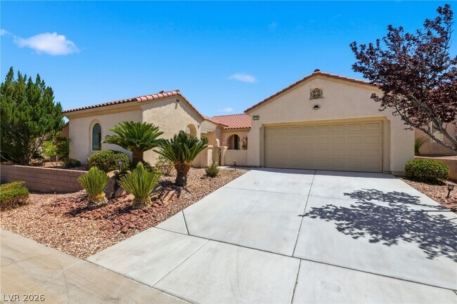 Building Photo - 2148 Shadow Canyon Dr