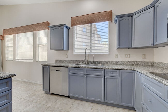 Building Photo - 3051 Hills of Gold Ct