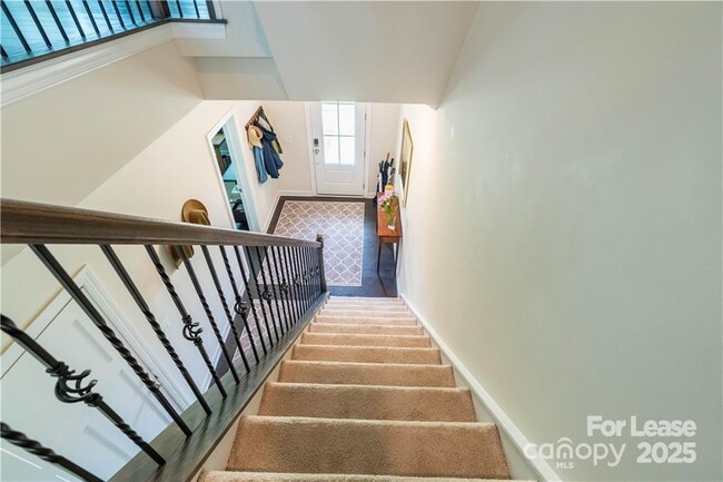 Building Photo - 7803 Reunion Row Dr