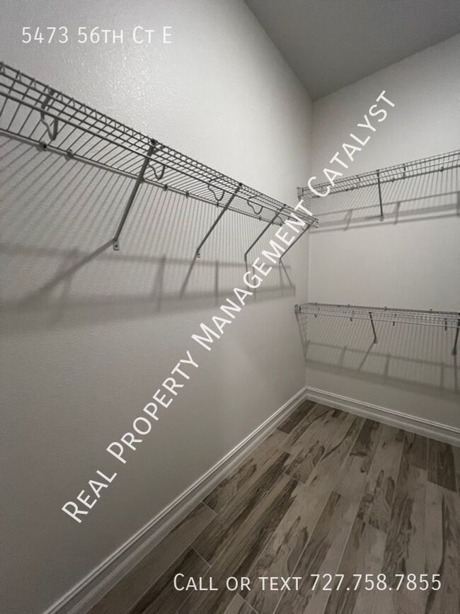 Building Photo - 5473 56th Ct E