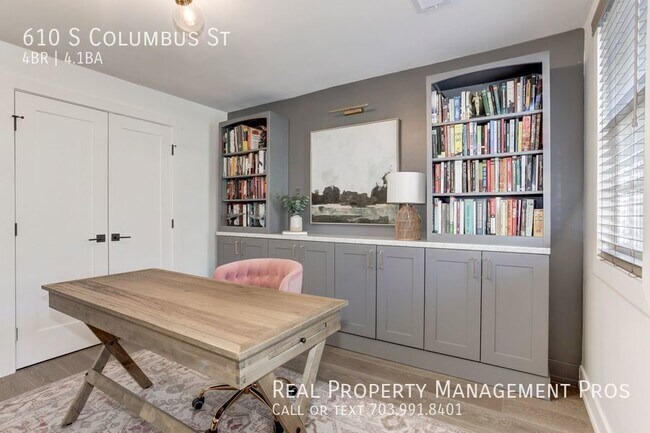 Building Photo - Stunning Corner Townhouse, Old Town Alexan...