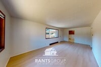 Building Photo - 806R