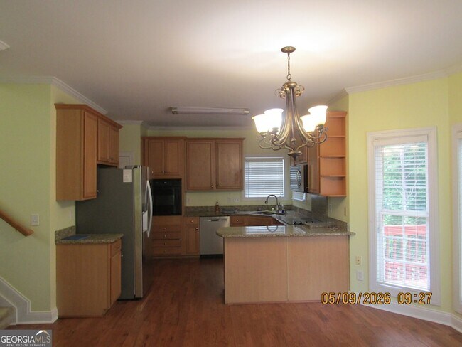 Building Photo - 2811 Weatherstone Cir SE