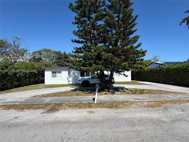 Building Photo - 59 NW 115th St