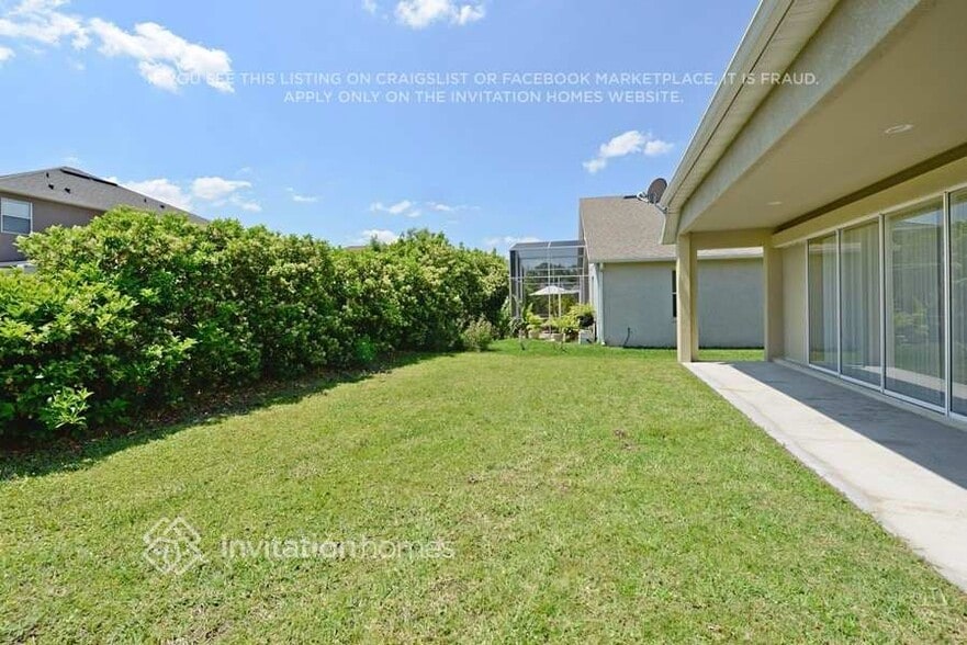 Building Photo - 27042 Firebush Dr