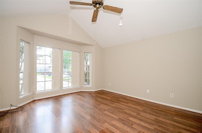 Building Photo - 1807 Trendwest Dr