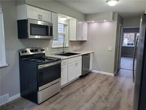 Building Photo - 333 Garfield Ave